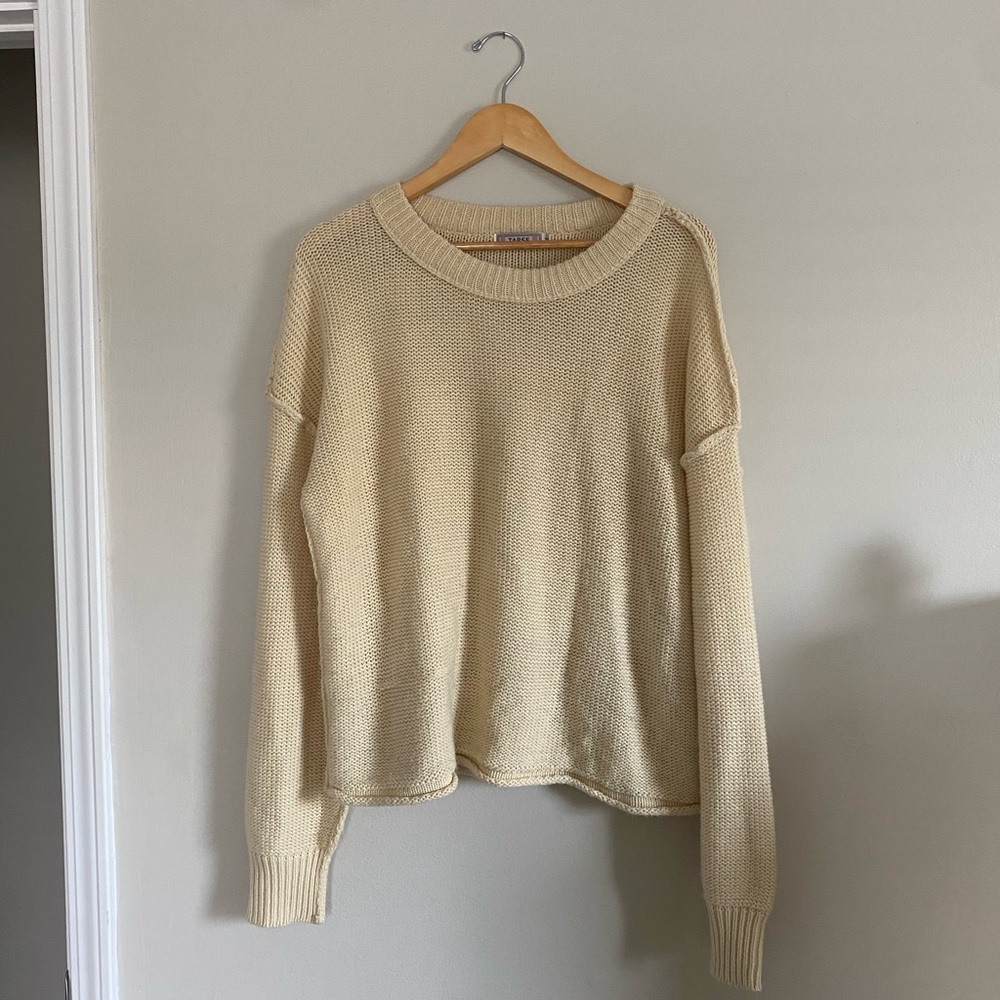 Tarse Women’s Medium Knit Sweater
